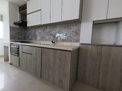 Apartamento en venta en Suramerica, Itagüí · foto 4 de 13