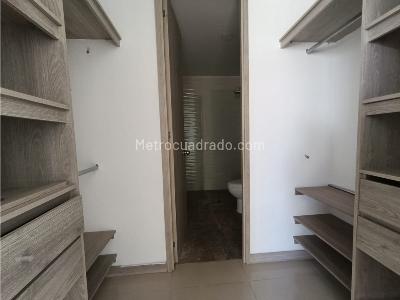 Apartamento en venta en Suramerica, Itagüí · foto 9 de 13