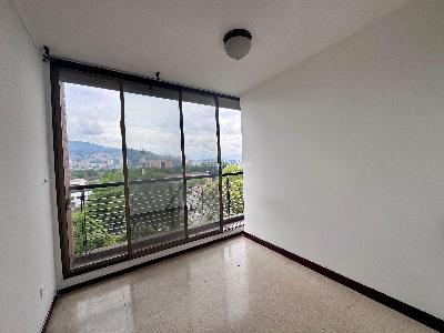 Apartamento de 4 alcobas en arriendo en Jardines, Envigado, 87 m² · foto 5 de 14