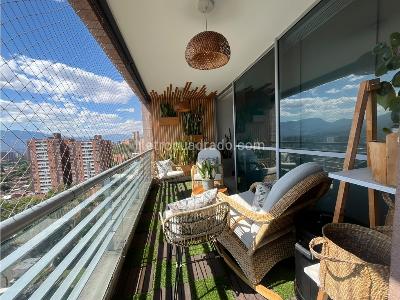 Apartamento de 3 alcobas en venta en Loma Del Escobero, Envigado, 112 m² · foto 6 de 20