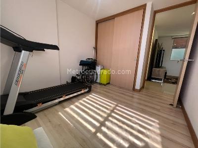 Apartamento de 3 alcobas en venta en Loma Del Escobero, Envigado, 112 m² · foto 17 de 20