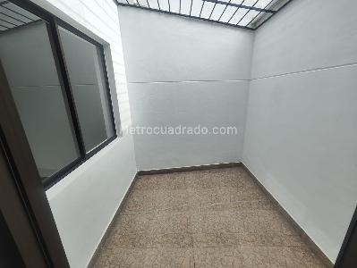 Apartamento de 3 alcobas en arriendo en Simon Bolivar Medellin, Medellín, 110 m² · foto 2 de 15