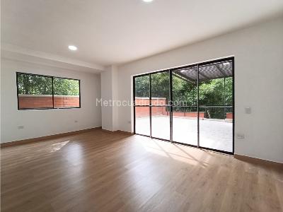 Casa de 5 alcobas en venta en V, Envigado · foto 7 de 20