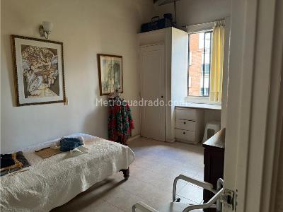 Apartamento de 2 alcobas en venta en Laureles, Medellín, 112 m² · foto 6 de 7