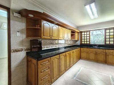 Casa de 5 alcobas en arriendo en Provenza, Medellín, 1000 m² · foto 5 de 20