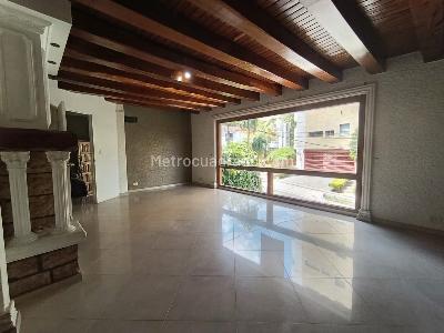 Casa de 5 alcobas en arriendo en Provenza, Medellín, 1000 m² · foto 6 de 20