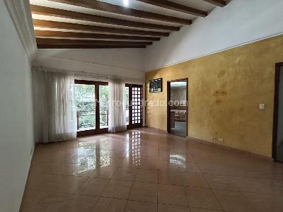 Casa de 5 alcobas en arriendo en Provenza, Medellín, 1000 m² · foto 12 de 20
