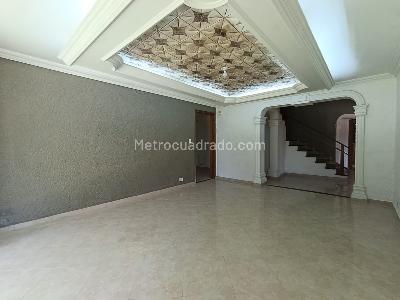 Casa de 5 alcobas en arriendo en Provenza, Medellín, 1000 m² · foto 14 de 20