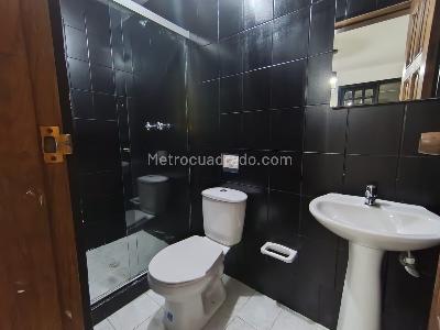 Casa de 5 alcobas en arriendo en Provenza, Medellín, 1000 m² · foto 16 de 20