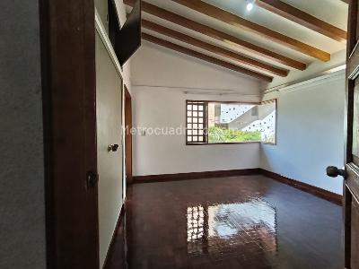 Casa de 5 alcobas en arriendo en Provenza, Medellín, 1000 m² · foto 19 de 20
