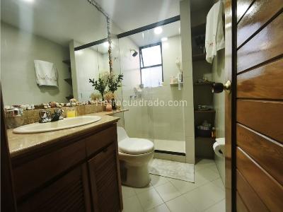 Apartamento de 3 alcobas en venta en Los Balsos N 1, Medellín, 193 m² · foto 15 de 19