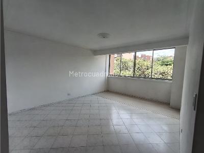 Apartamento en venta en Bolivariana, Medellín · foto 2 de 14