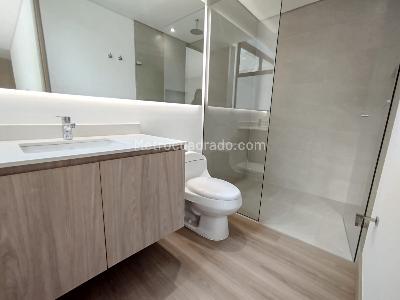 Apartamento de 3 alcobas en arriendo en Llano Grande, Rionegro, 290 m² · foto 6 de 19