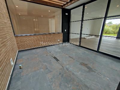 Apartamento de 3 alcobas en arriendo en Llano Grande, Rionegro, 290 m² · foto 14 de 19