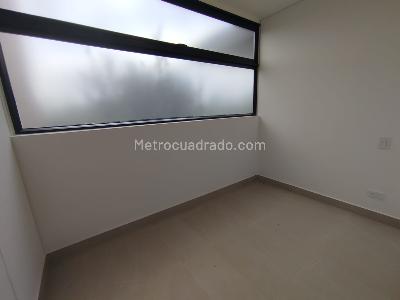 Apartamento de 3 alcobas en arriendo en Llano Grande, Rionegro, 290 m² · foto 17 de 19