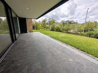 Apartamento de 3 alcobas en arriendo en Llano Grande, Rionegro, 290 m² · foto 18 de 19