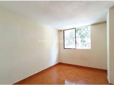 Apartamento de 3 alcobas en venta en Bombona, Medellín, 97 m² · foto 9 de 11