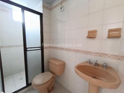 Apartamento de 3 alcobas en venta en Bombona, Medellín, 97 m² · foto 10 de 11