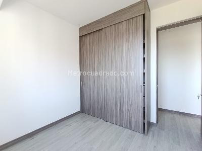 Apartamento de 3 alcobas en arriendo en Las Palmas Medellin, Medellín, 72 m² · foto 5 de 15