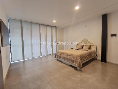 Casa de 4 alcobas en arriendo en La Castellana, Medellín, 330 m² · foto 13 de 20