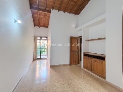 Apartamento de 3 alcobas en arriendo en Conquistadores, Medellín, 175 m² · foto 12 de 20
