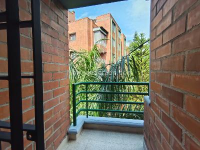 Apartamento de 3 alcobas en arriendo en Conquistadores, Medellín, 175 m² · foto 15 de 20