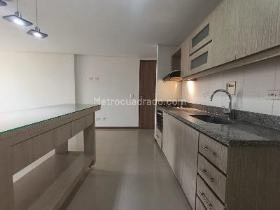 Apartamento de 3 alcobas en arriendo en Las Cometas, Envigado, 90 m² · foto 7 de 20