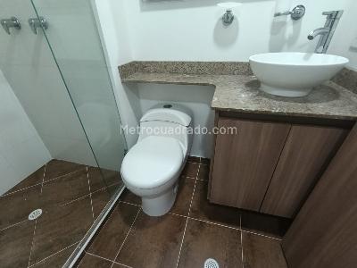 Apartamento de 3 alcobas en arriendo en Las Cometas, Envigado, 90 m² · foto 9 de 20