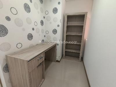Apartamento de 3 alcobas en arriendo en Las Cometas, Envigado, 90 m² · foto 10 de 20