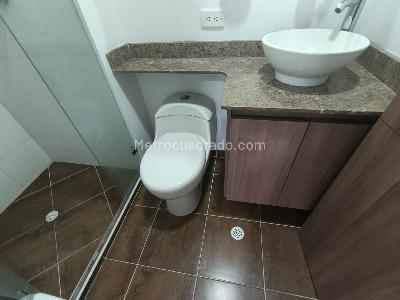 Apartamento de 3 alcobas en arriendo en Las Cometas, Envigado, 90 m² · foto 16 de 20
