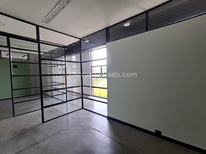 Oficina en Arriendo, Barro Blanco Rio Negro, Rionegro - Vista 5