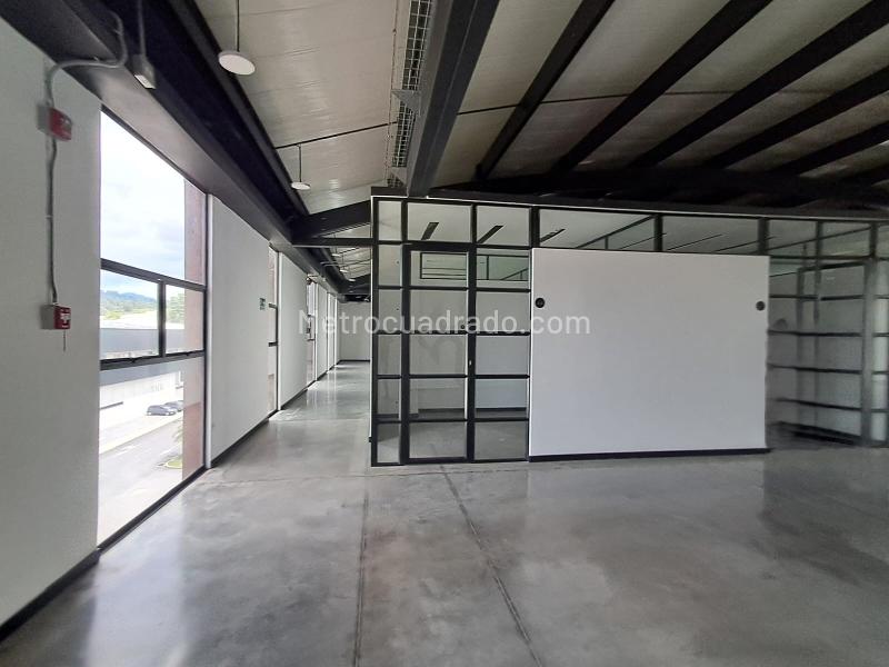 Oficina en Arriendo, Barro Blanco Rio Negro, Rionegro - Vista 3