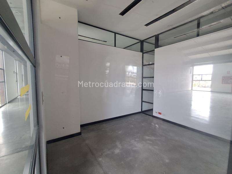 Oficina en Arriendo, Barro Blanco Rio Negro, Rionegro - Vista 4
