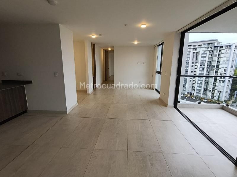 Piso – AMCO, Area Metropolitana Centro Occidente - Más