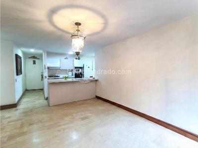 Apartamento en venta en El Campestre, Medellín · foto 2 de 10