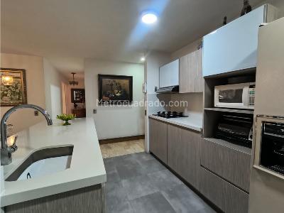 Apartamento en venta en El Campestre, Medellín · foto 4 de 10