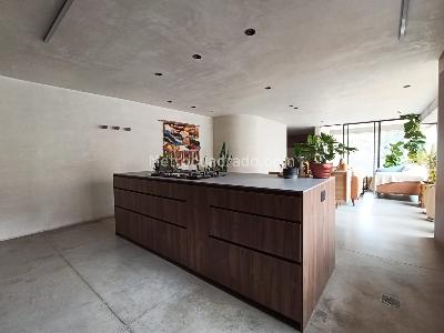 Apartamento de 2 alcobas en arriendo en Las Lomas, Medellín, 157 m² · foto 12 de 15