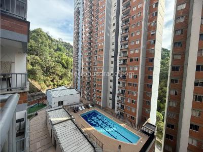 Apartamento de 3 alcobas en venta en San Jose, Sabaneta, 58 m² · foto 7 de 20