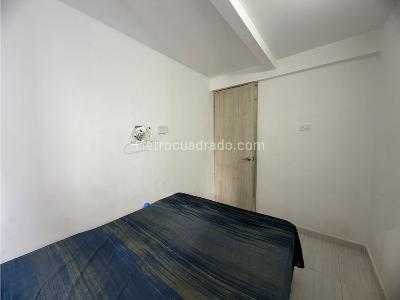 Apartamento de 3 alcobas en venta en San Jose, Sabaneta, 58 m² · foto 11 de 20