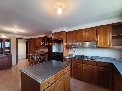 Apartamento en venta en Castropol, Medellín · foto 8 de 20