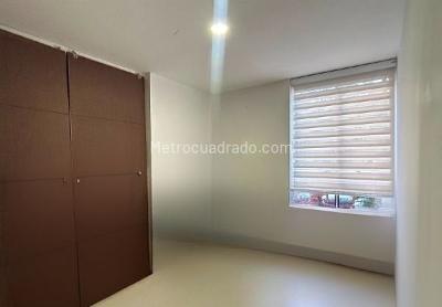 Apartamento de 3 alcobas en arriendo en Loma Del Escobero Envigado, Envigado, 80 m² · foto 11 de 20