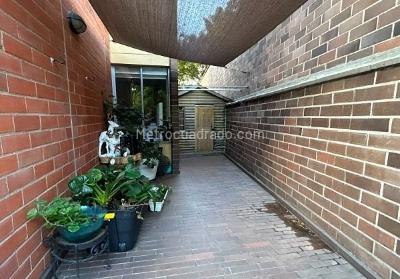 Apartamento de 3 alcobas en arriendo en Loma Del Escobero Envigado, Envigado, 80 m² · foto 15 de 20