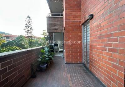 Apartamento de 3 alcobas en arriendo en Loma Del Escobero Envigado, Envigado, 80 m² · foto 18 de 20