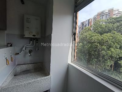 Apartamento de 3 alcobas en arriendo en Aves Maria, Sabaneta, 70 m² · foto 2 de 19