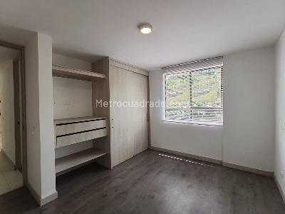 Apartamento de 2 alcobas en arriendo en Aves Maria, Sabaneta, 59 m² · foto 2 de 16