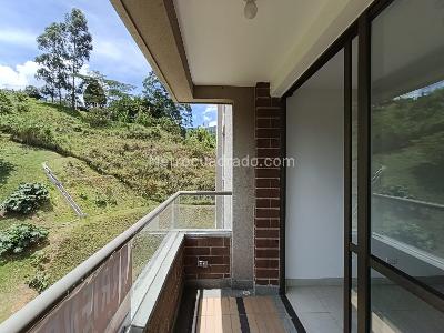 Apartamento de 2 alcobas en arriendo en Aves Maria, Sabaneta, 59 m² · foto 13 de 16