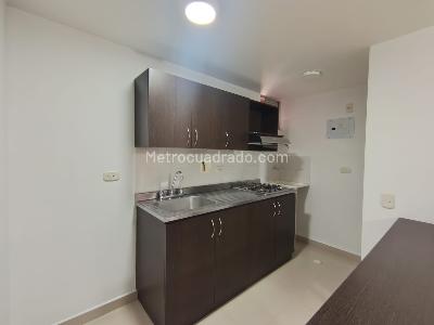 Apartamento de 1 alcoba en arriendo en El Nogal Los Almendros, Medellín, 40 m² · foto 4 de 10