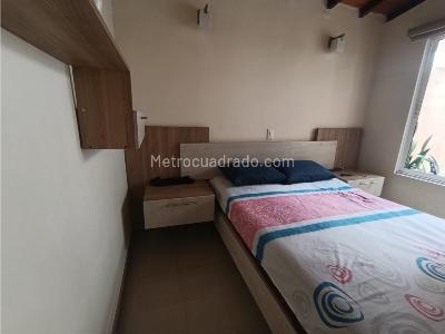 Casa de 4 alcobas en venta en Santa Teresita, Medellín, 181 m² · foto 7 de 12