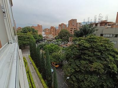 Apartamento de 3 alcobas en arriendo en Laureles Medellin, Medellín, 180 m² · foto 4 de 20