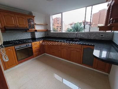 Apartamento de 3 alcobas en arriendo en Laureles Medellin, Medellín, 180 m² · foto 9 de 20
